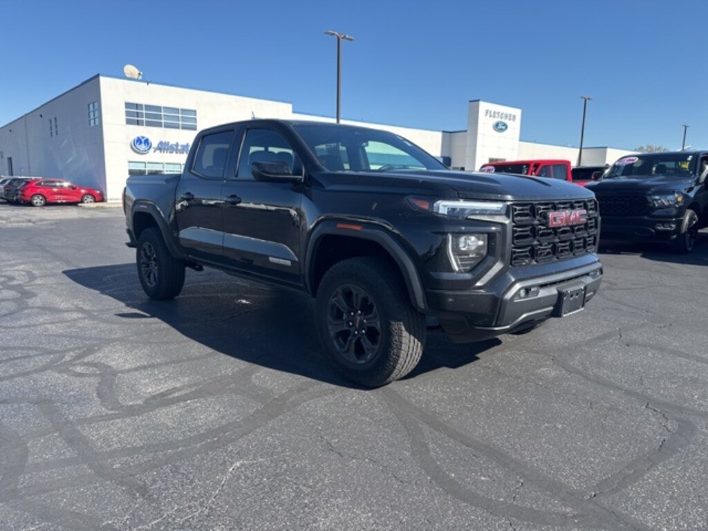 Used 2024 GMC Canyon Elevation Truck