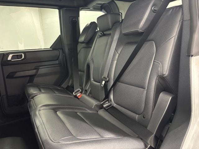 2026 Ford Bronco 4-Door Badlands - Photo 9