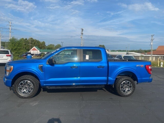 2021 Ford F-150 XL photo 2