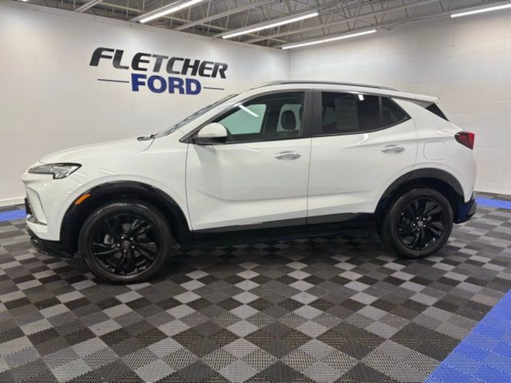 Used 2024 Buick Encore GX Sport Touring SUV