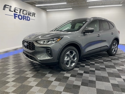 2026 Ford Escape Hybrid ST-Line Select SUV