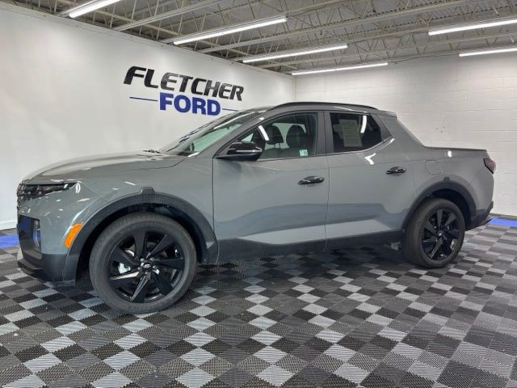Used 2024 Hyundai Santa Cruz Night Truck