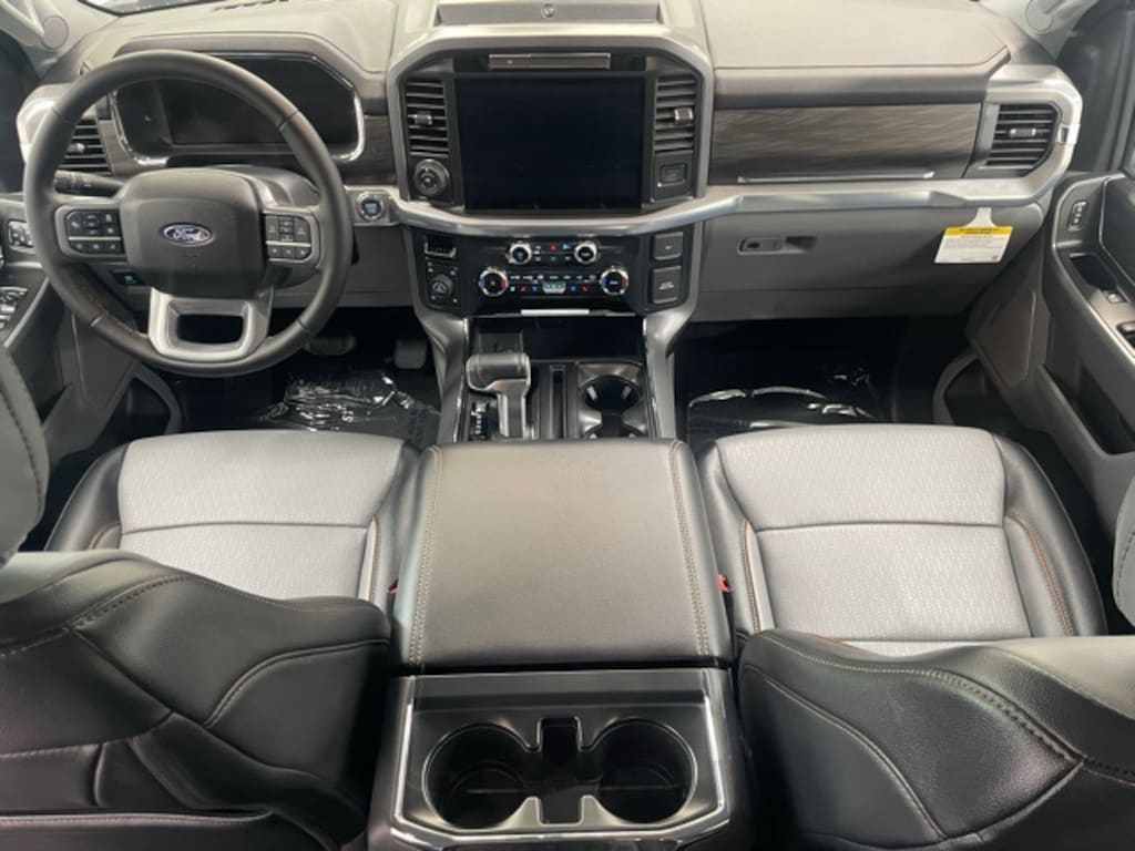 New 2025 Ford F-150 Lariat Truck