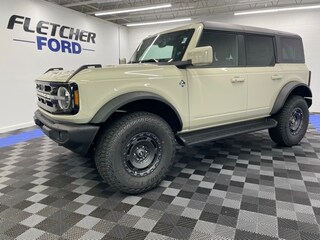 2025 Ford Bronco Outer Banks SUV