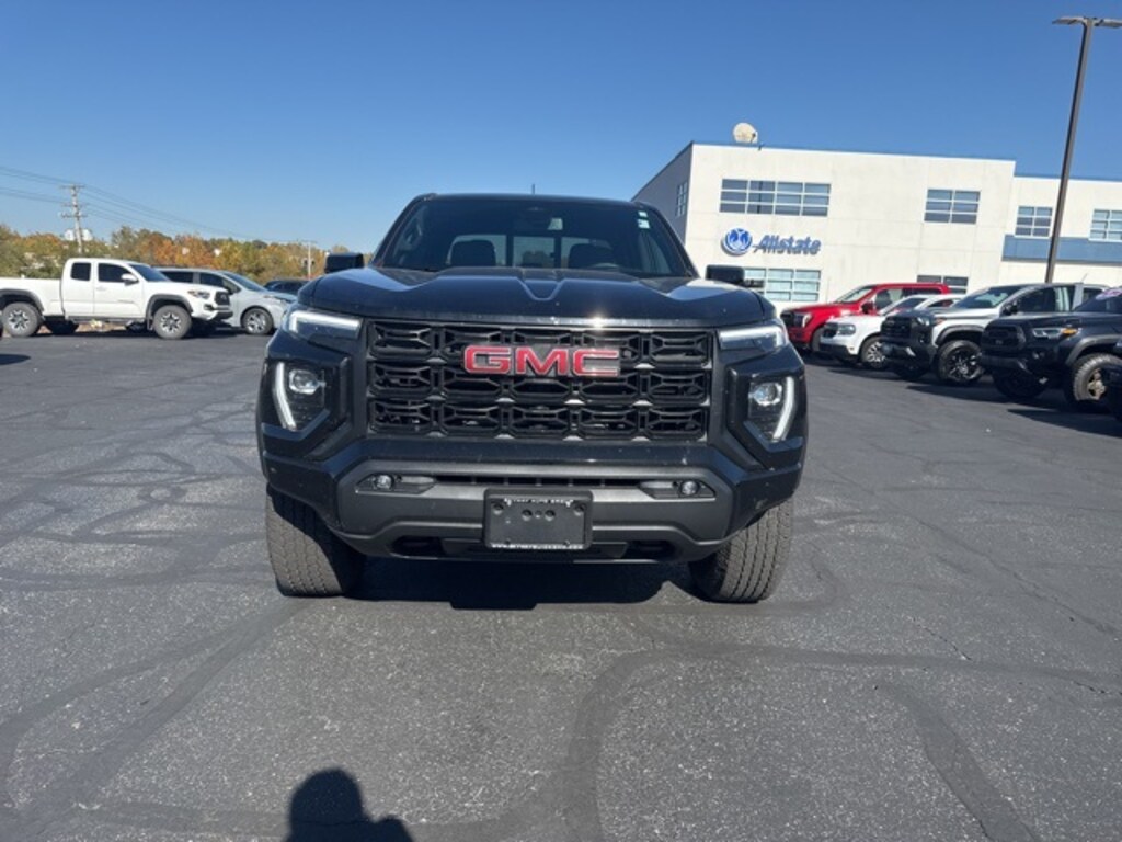 Used 2024 GMC Canyon Elevation Truck