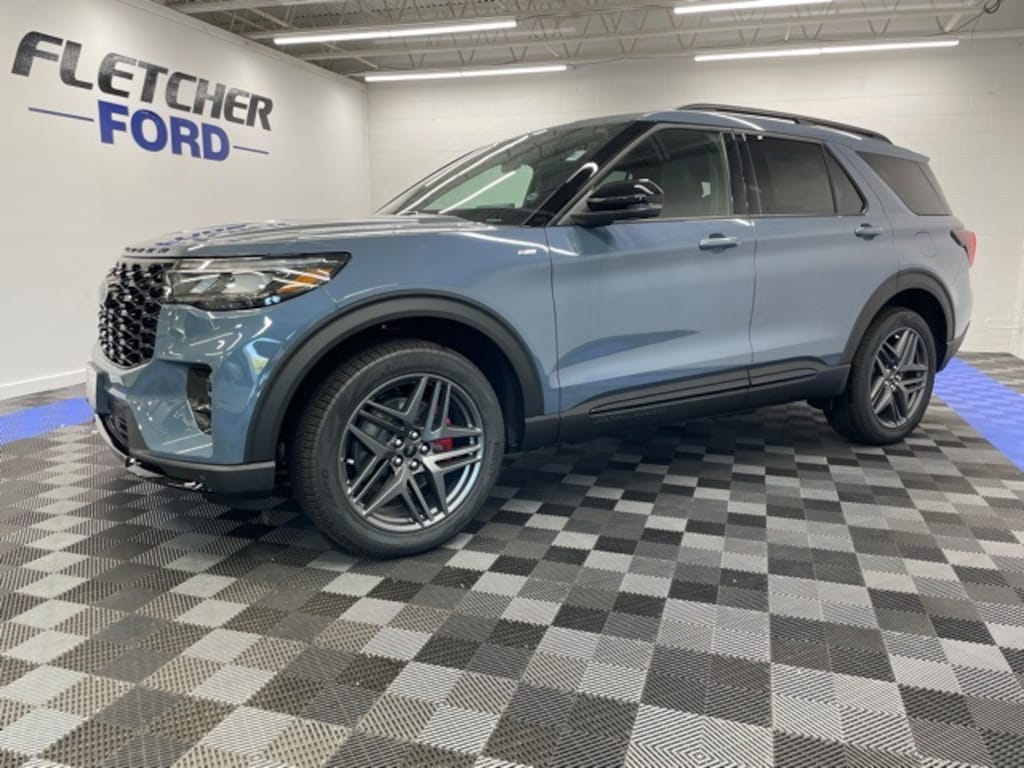 New 2025 Ford Explorer ST-Line SUV