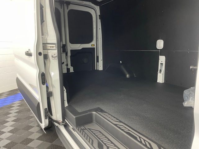 2026 Ford Transit Van Base - Photo 12