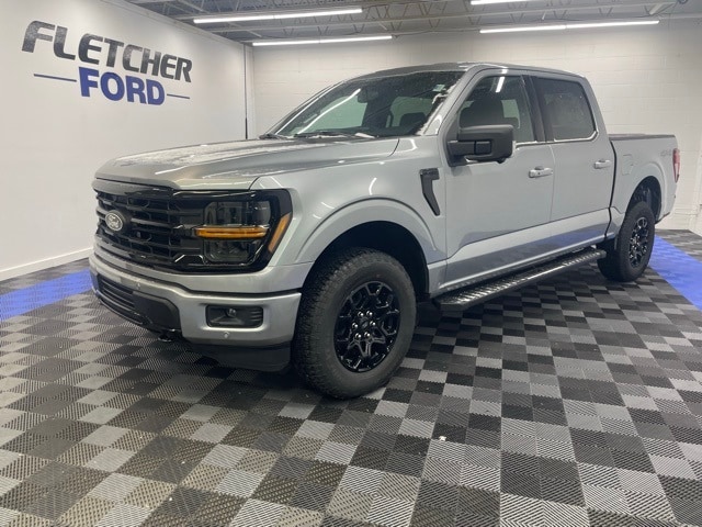 2025 Ford F-150 XLT's photo