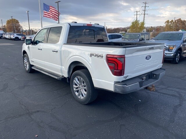 2024 Ford F-150 Lariat photo 3