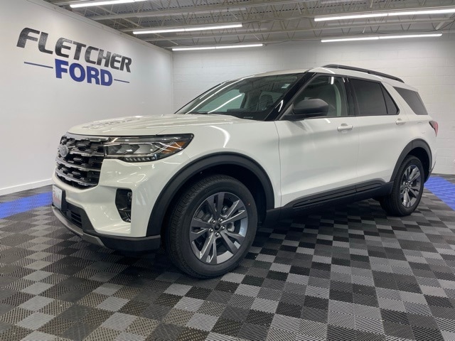 2026 Ford Explorer Active's photo