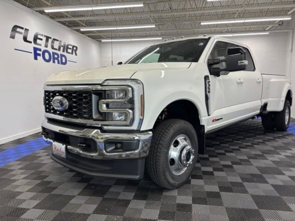 New 2026 Ford F-350 Lariat Truck