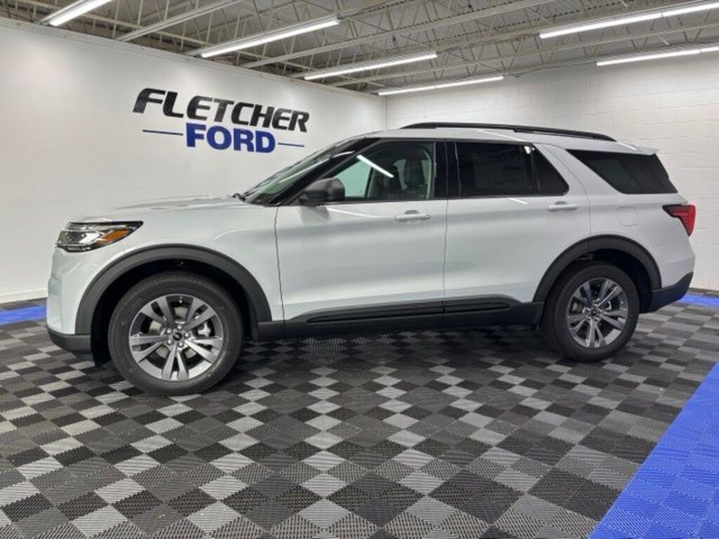 New 2026 Ford Explorer Active SUV