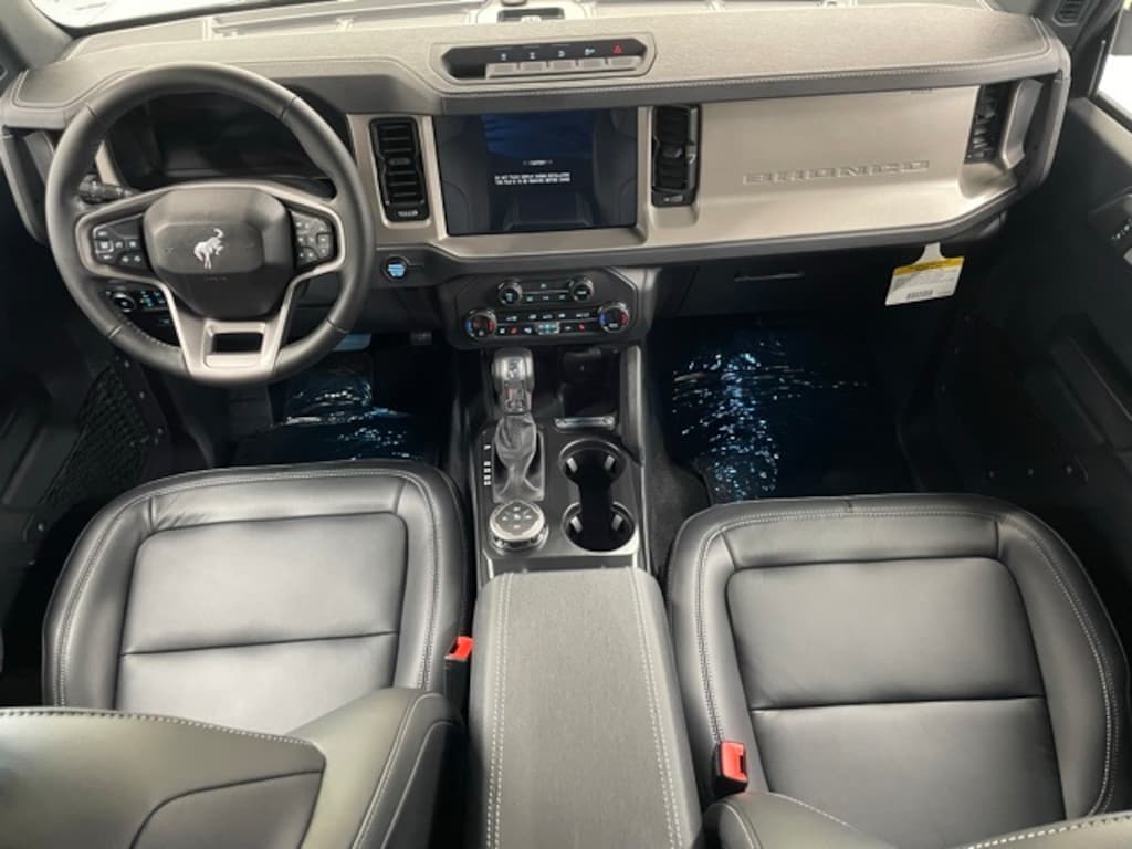 New 2025 Ford Bronco Outer Banks SUV