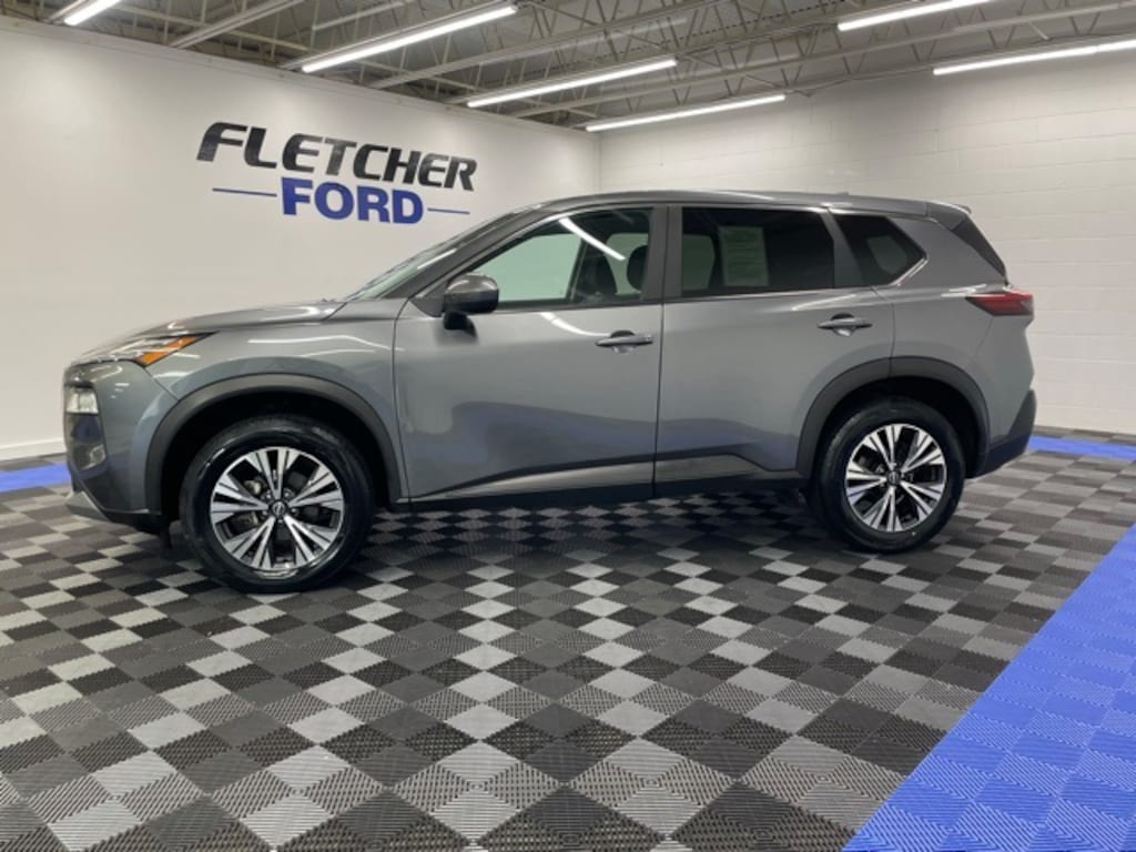 Used 2023 Nissan Rogue SV SUV