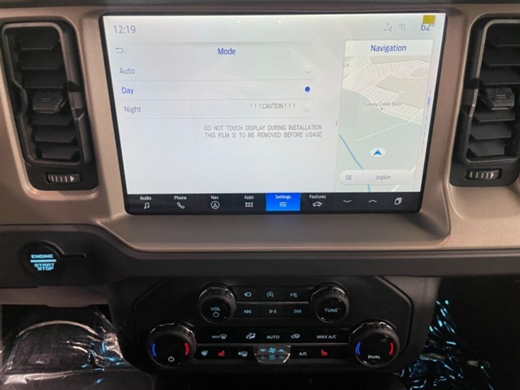 New 2025 Ford Bronco Outer Banks SUV