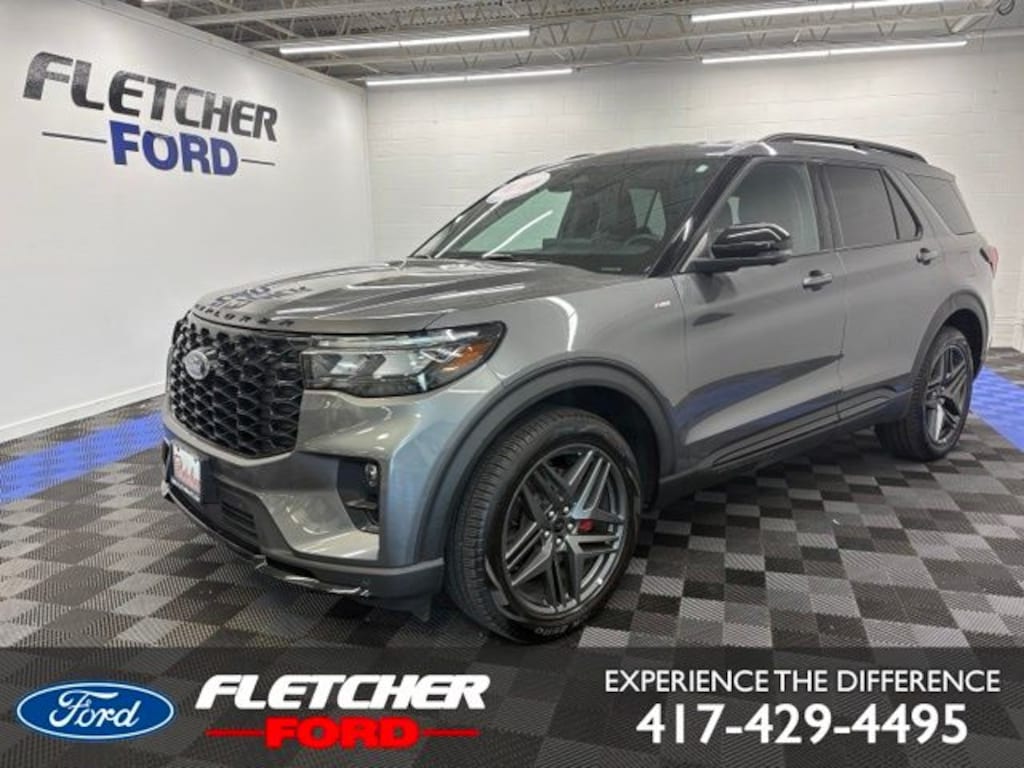 Used 2025 Ford Explorer ST-Line SUV