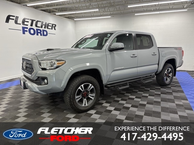 2019 Toyota Tacoma TRD Sport's photo