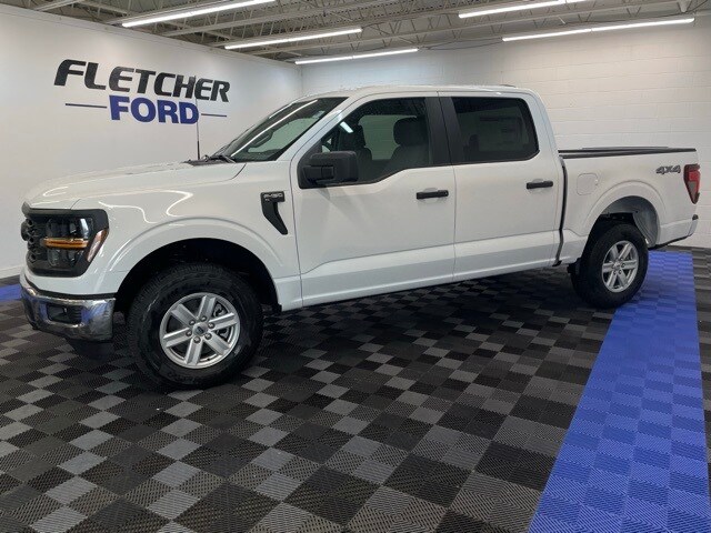 2025 Ford F-150 XL photo 2