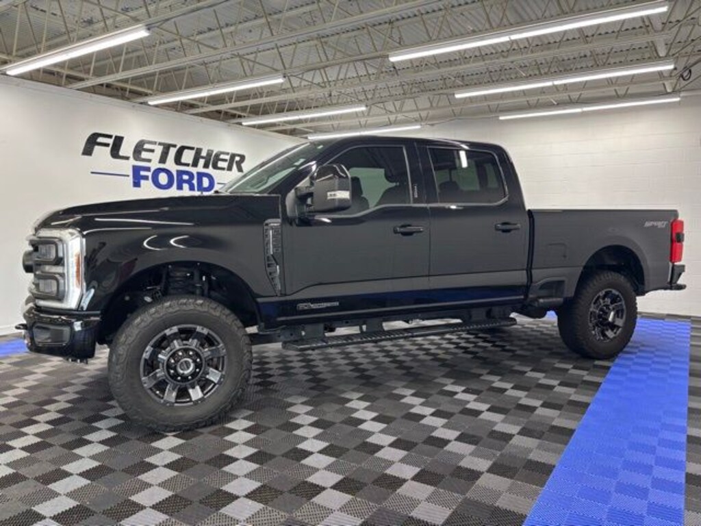 Used 2024 Ford F-250 Lariat Truck