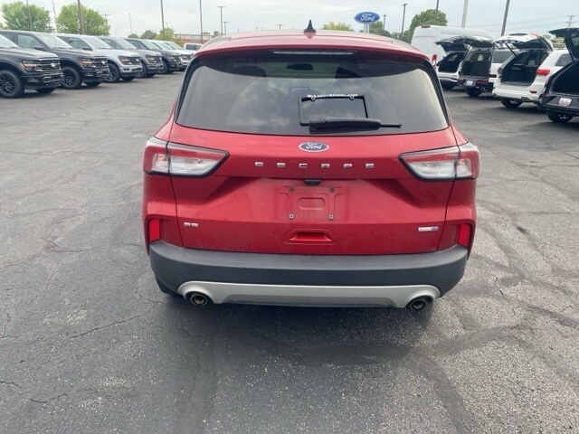 2020 Ford Escape SE photo 4