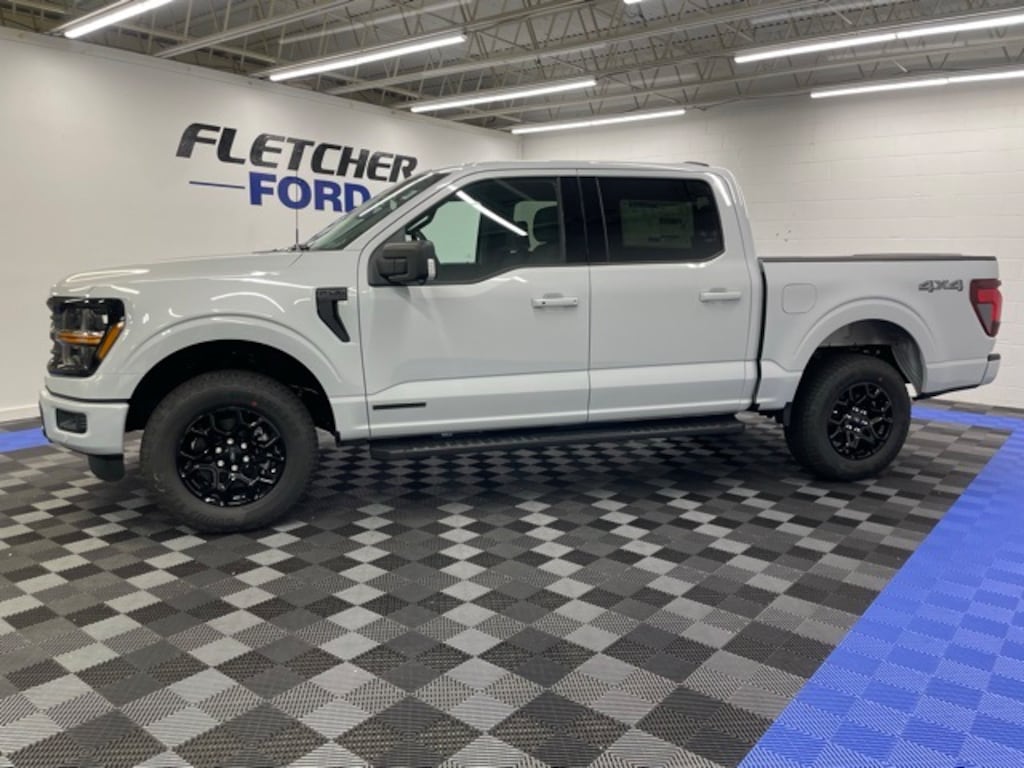 New 2025 Ford F-150 XLT Truck