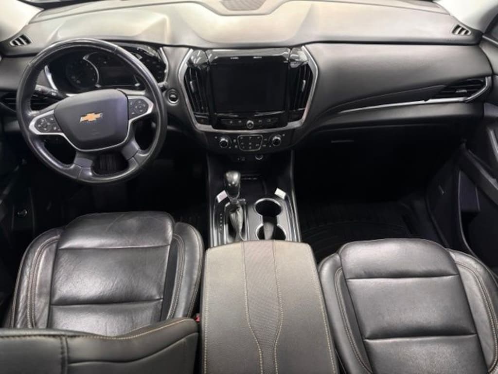 Used 2021 Chevrolet Traverse Premier SUV