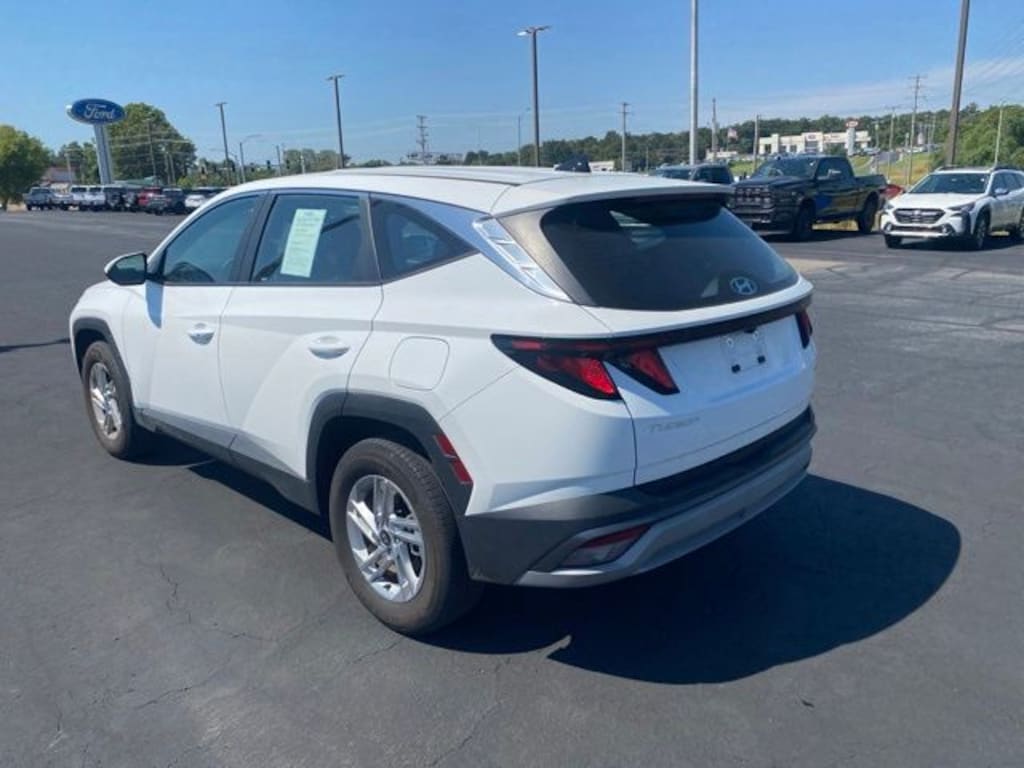 Used 2025 Hyundai Tucson SE SUV