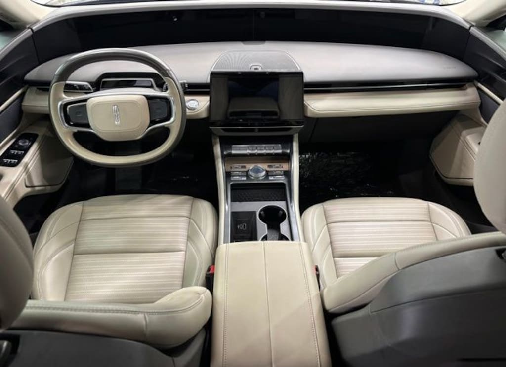 Used 2024 Lincoln Nautilus Reserve SUV