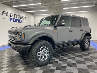 2025 Ford Bronco Badlands SUV