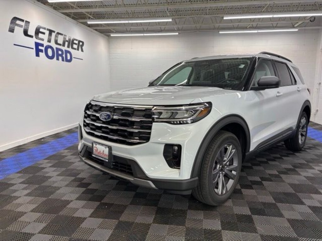 New 2026 Ford Explorer Active SUV