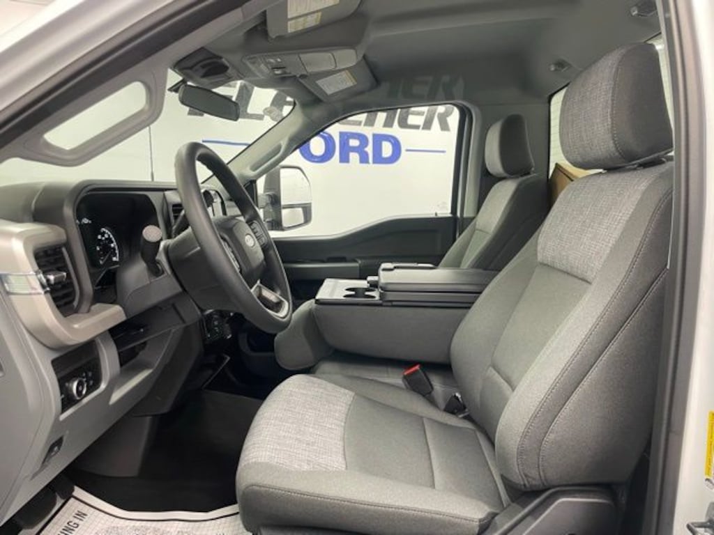 New 2025 Ford F-350 XLT Truck