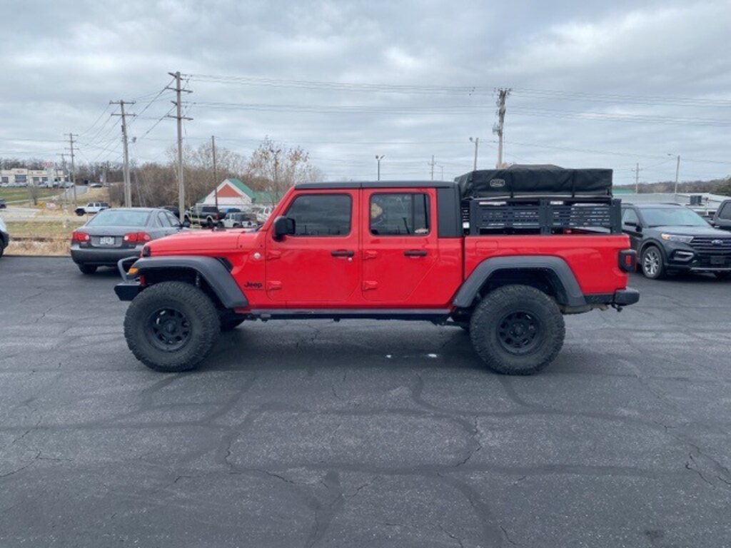 Used 2021 Jeep Gladiator Sport Truck