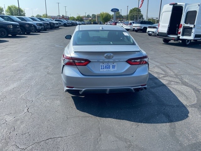 2024 Toyota Camry SE photo 4