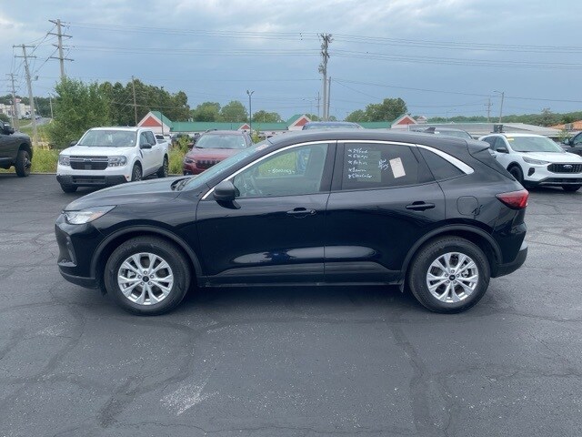 2024 Ford Escape Active photo 2