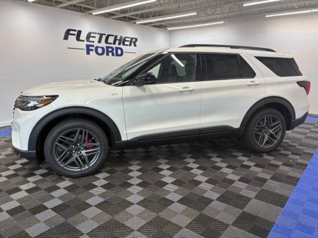 New 2026 Ford Explorer ST-Line SUV