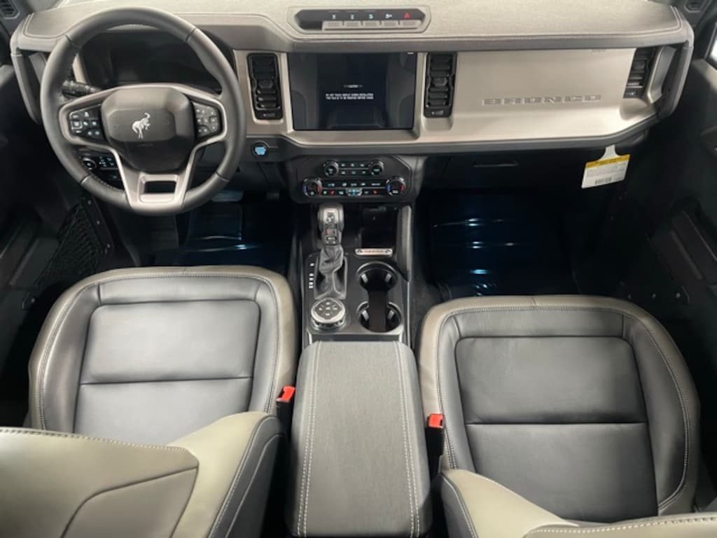 New 2025 Ford Bronco Outer Banks SUV