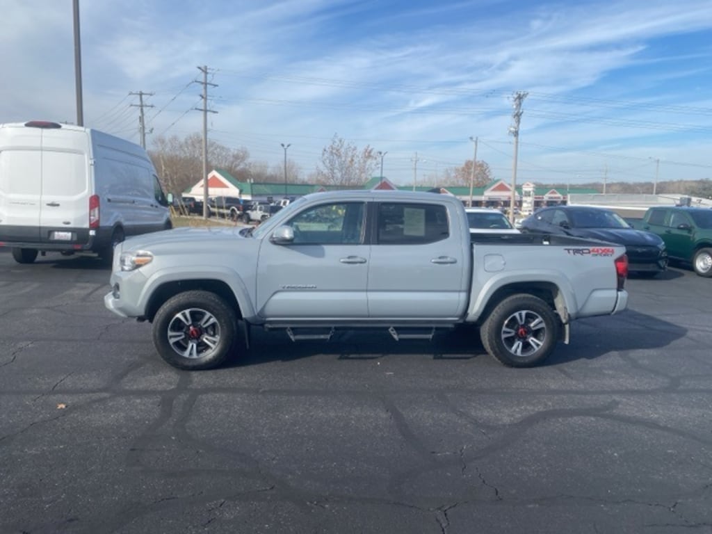 Used 2019 Toyota Tacoma TRD Sport Truck