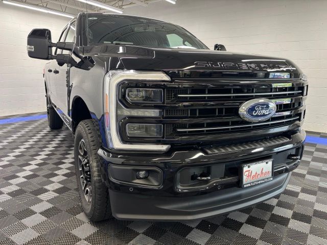 2026 Ford F-250 Super Duty Platinum - Photo 10