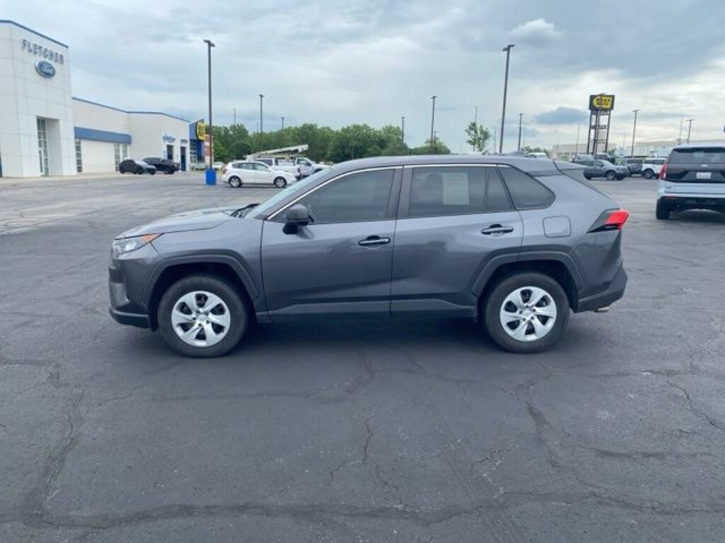 Used 2022 Toyota RAV4 LE SUV