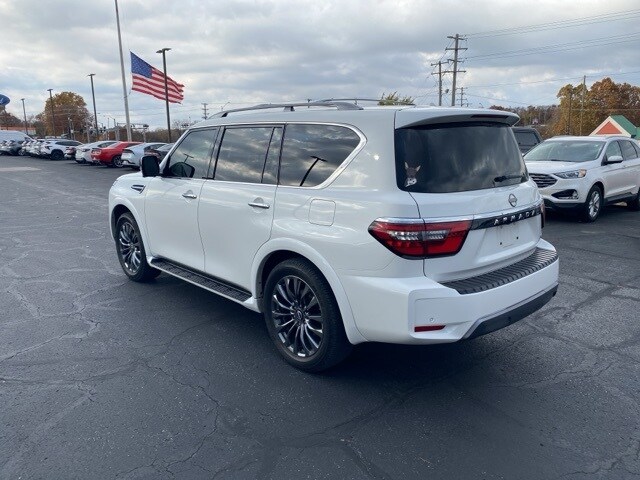 2023 Nissan Armada Platinum photo 2