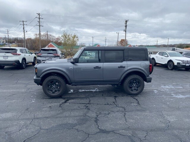 2025 Ford Bronco Big Bend photo 2