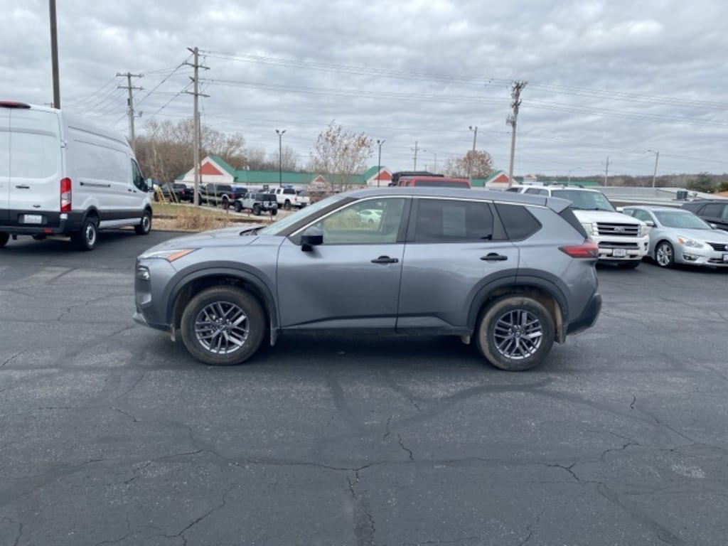 Used 2022 Nissan Rogue S SUV