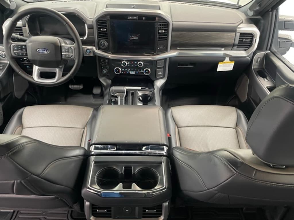 New 2025 Ford F-150 Lariat Truck