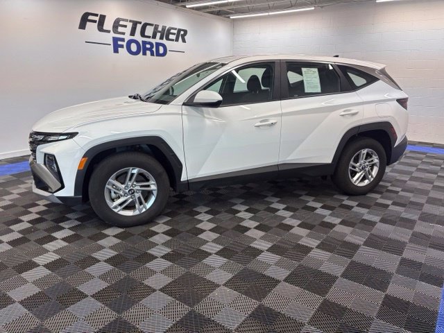 Used 2025 Hyundai Tucson SE SUV