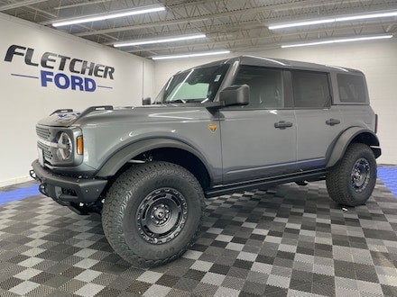 2025 Ford Bronco Badlands SUV