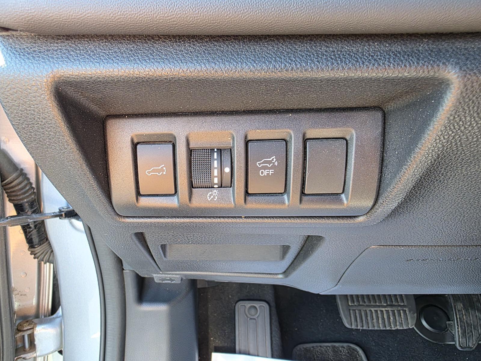 2024 Subaru Outback Limited photo 3