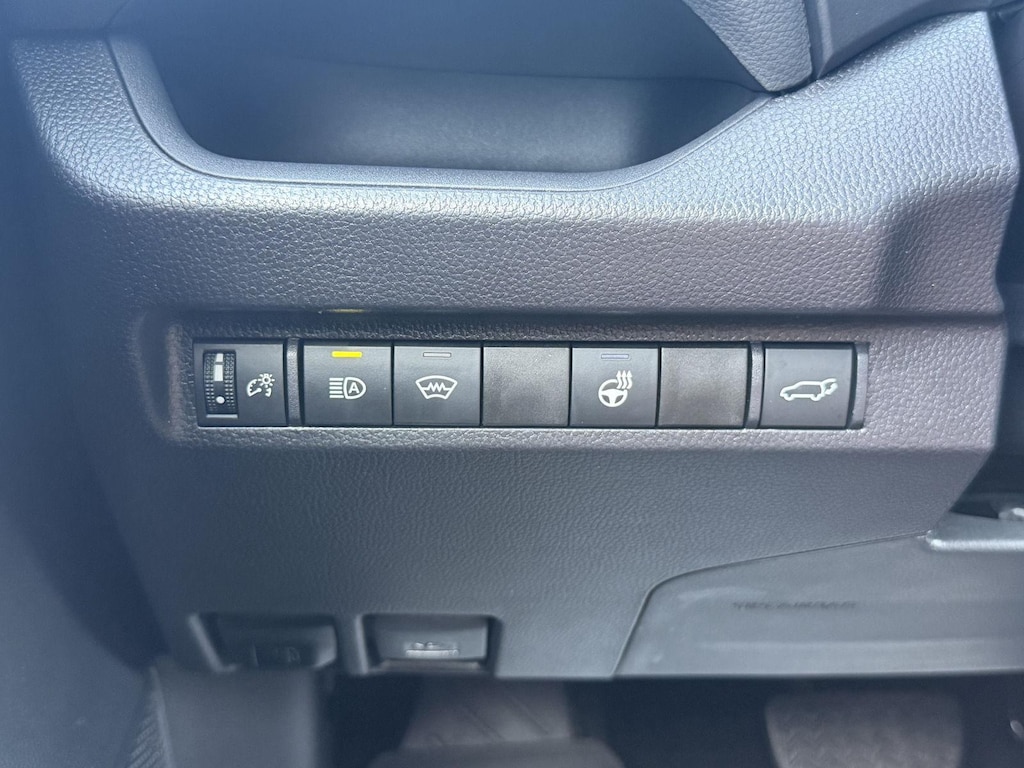 Used 2025 Toyota RAV4 XLE Premium SUV