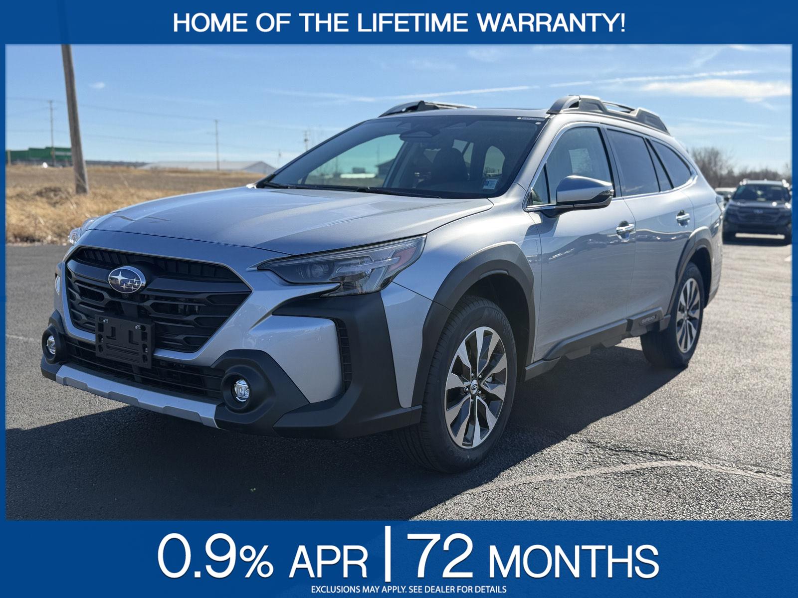 2025 Subaru Outback Touring's photo