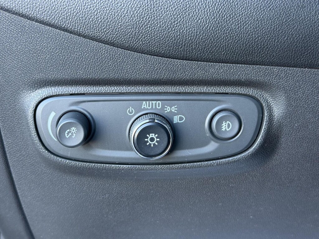 Used 2020 Chevrolet Equinox LT SUV