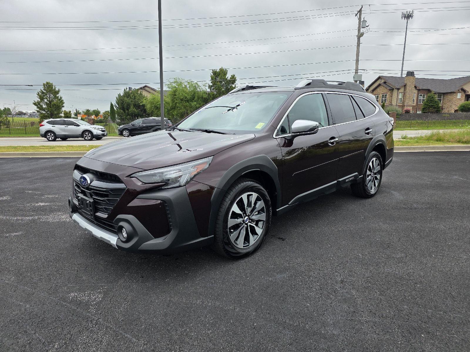 2025 Subaru Outback Touring XT's photo